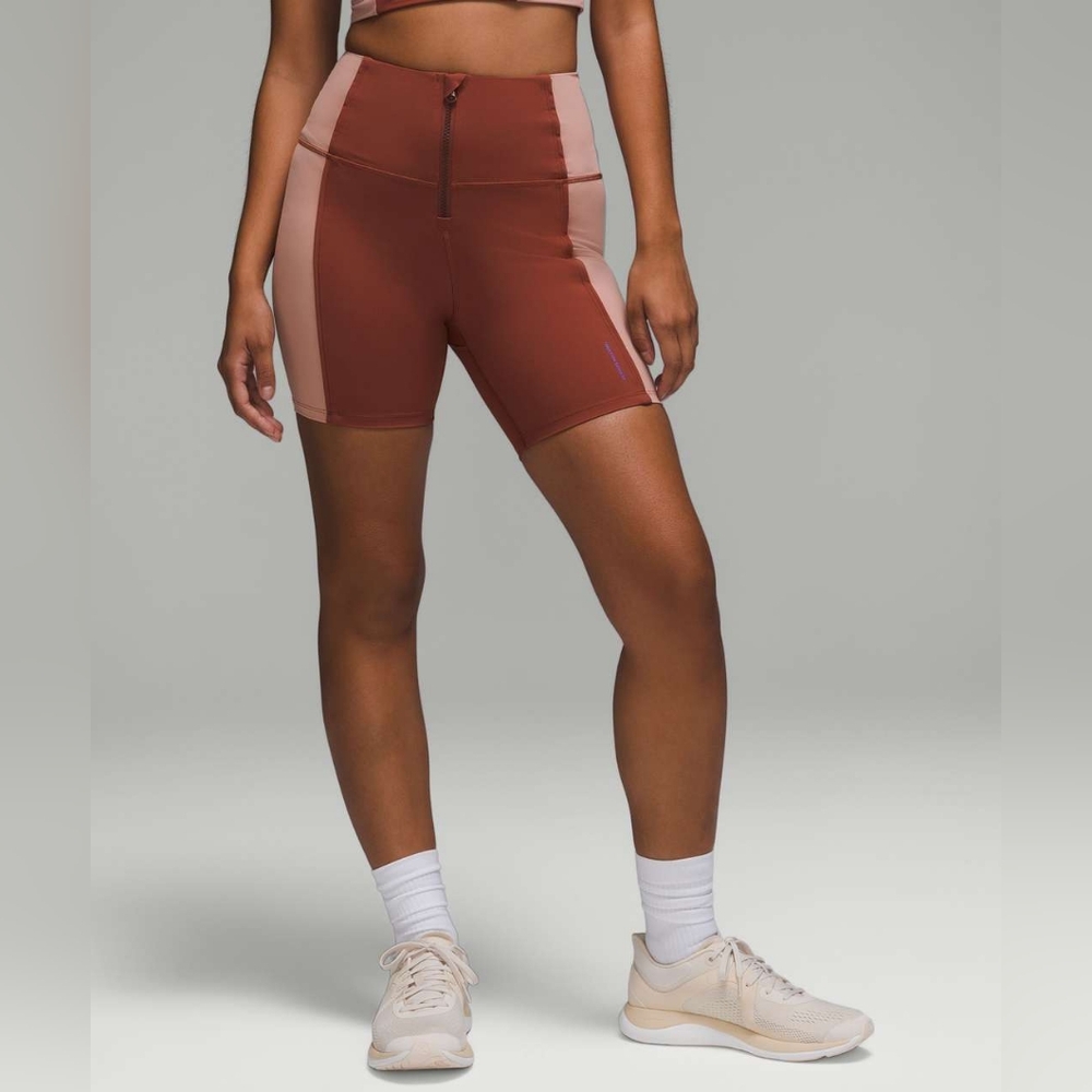 Lululemon Hike to Swim Short  brown Size 4
